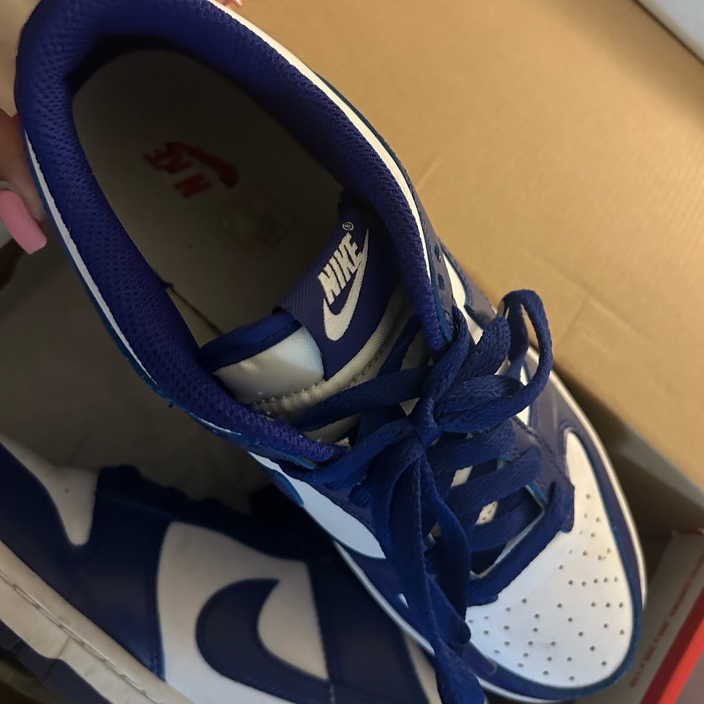 Nike Kids Navy and White Sneakers - Picture 4 of 7